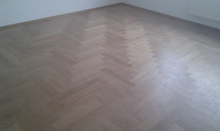 Montáž parkiet vzor rybina