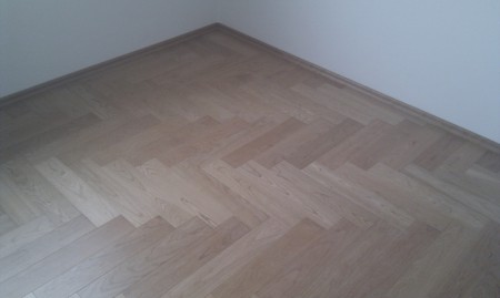 Montáž parkiet vzor rybina